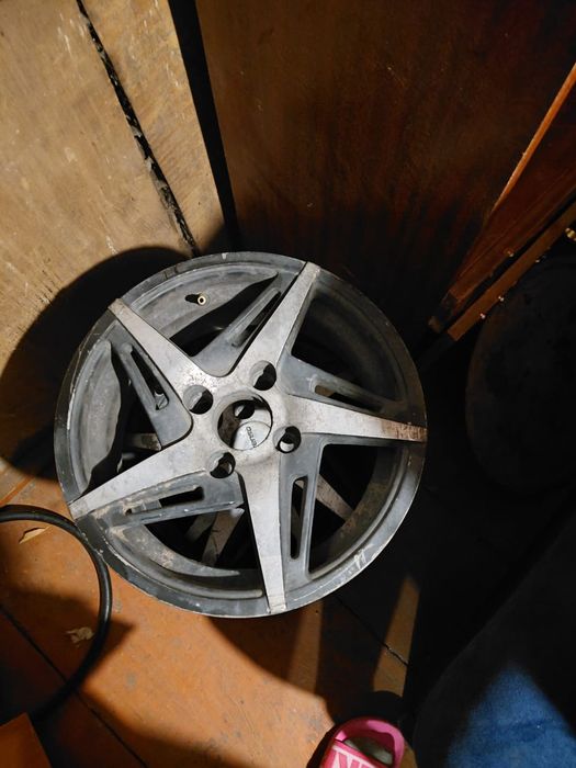 Продам диски в отличном состоянии