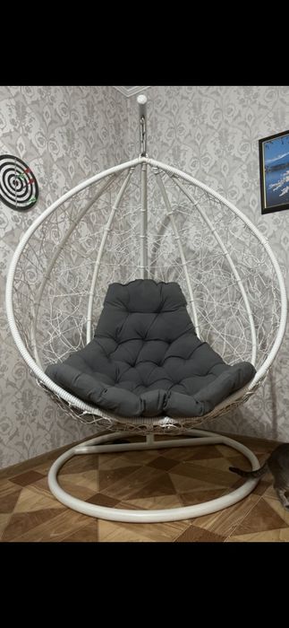 Продам подвесное кресло большое
