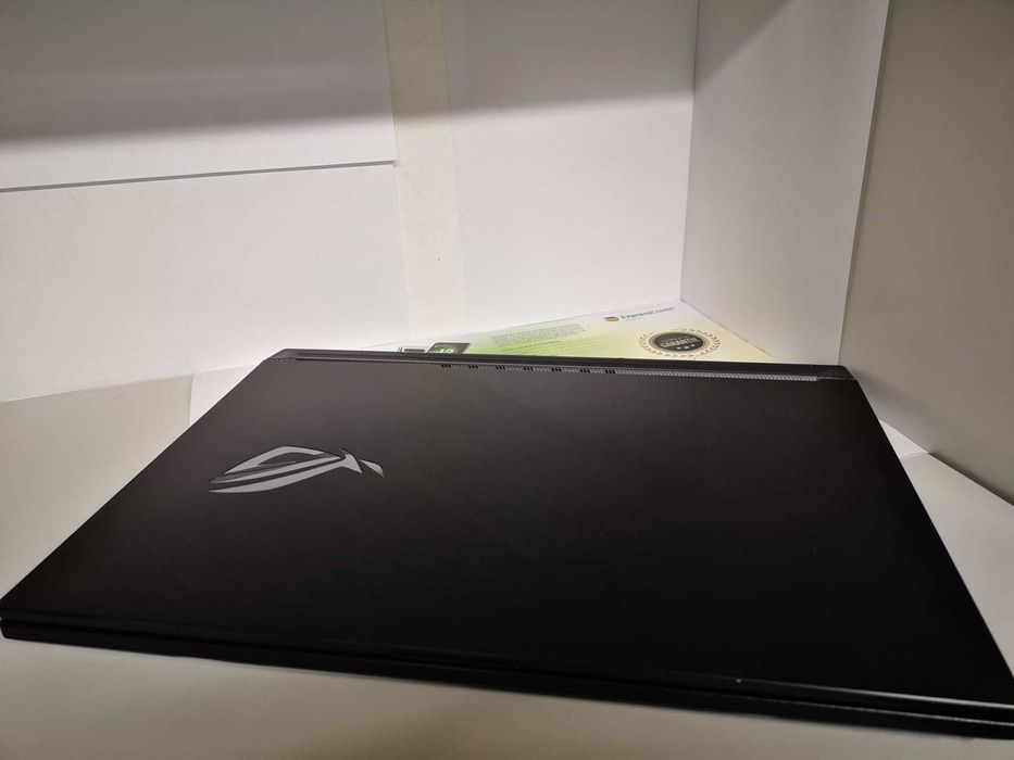 Laptop Asus Rog Strix G [Tomesti-b:32268]-Garantie 2 ani