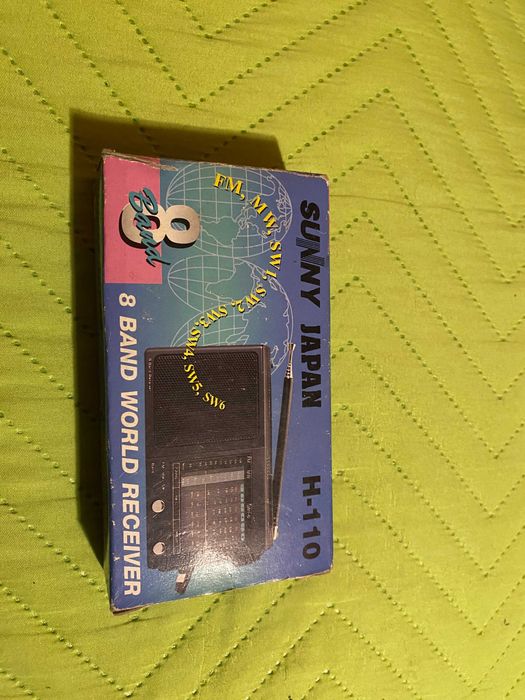 Два японски мини радиоприемника Национал и Съни.