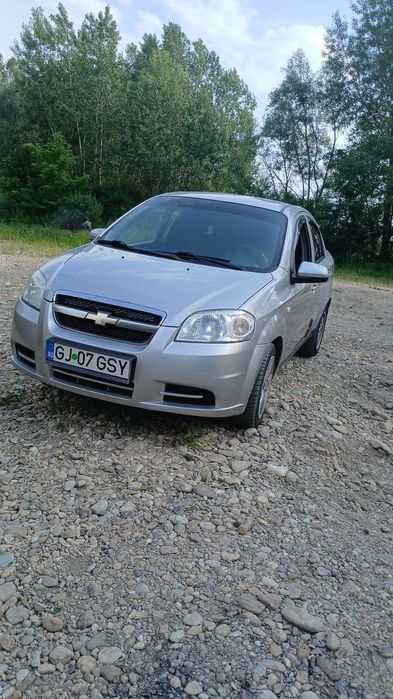 Vând sau schimb Chevrolet aveo