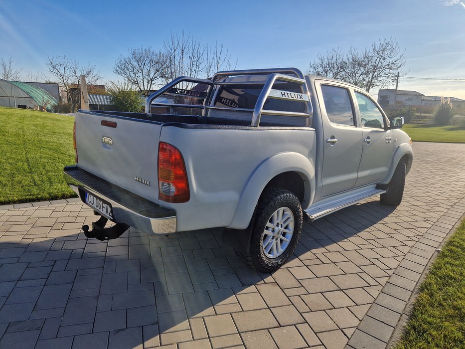 Toyota Hilux Automată 3000 cm³
