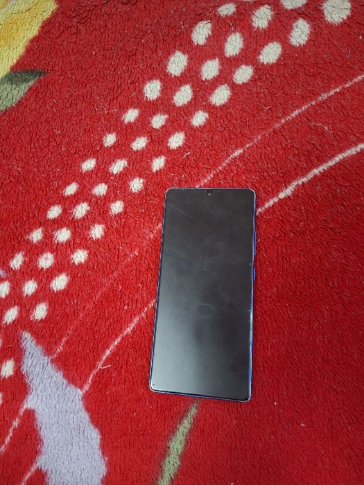 Самсунг с10лаит для работы и для игры