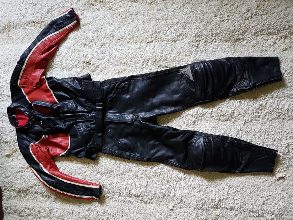 Costum moto 52!