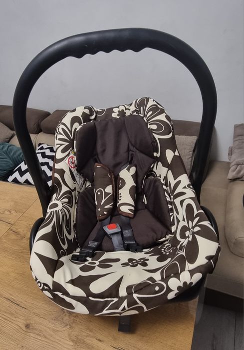 Детско столче за кола