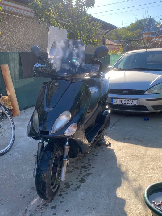 De vânzare yamaha majesty 125