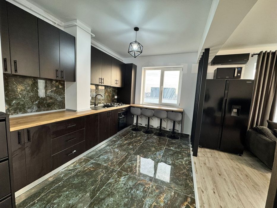 Apartament 2 Camere - De închiriat - Zona Grand Arena