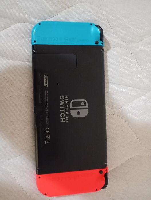 Nintendo switch с 3-ри игри