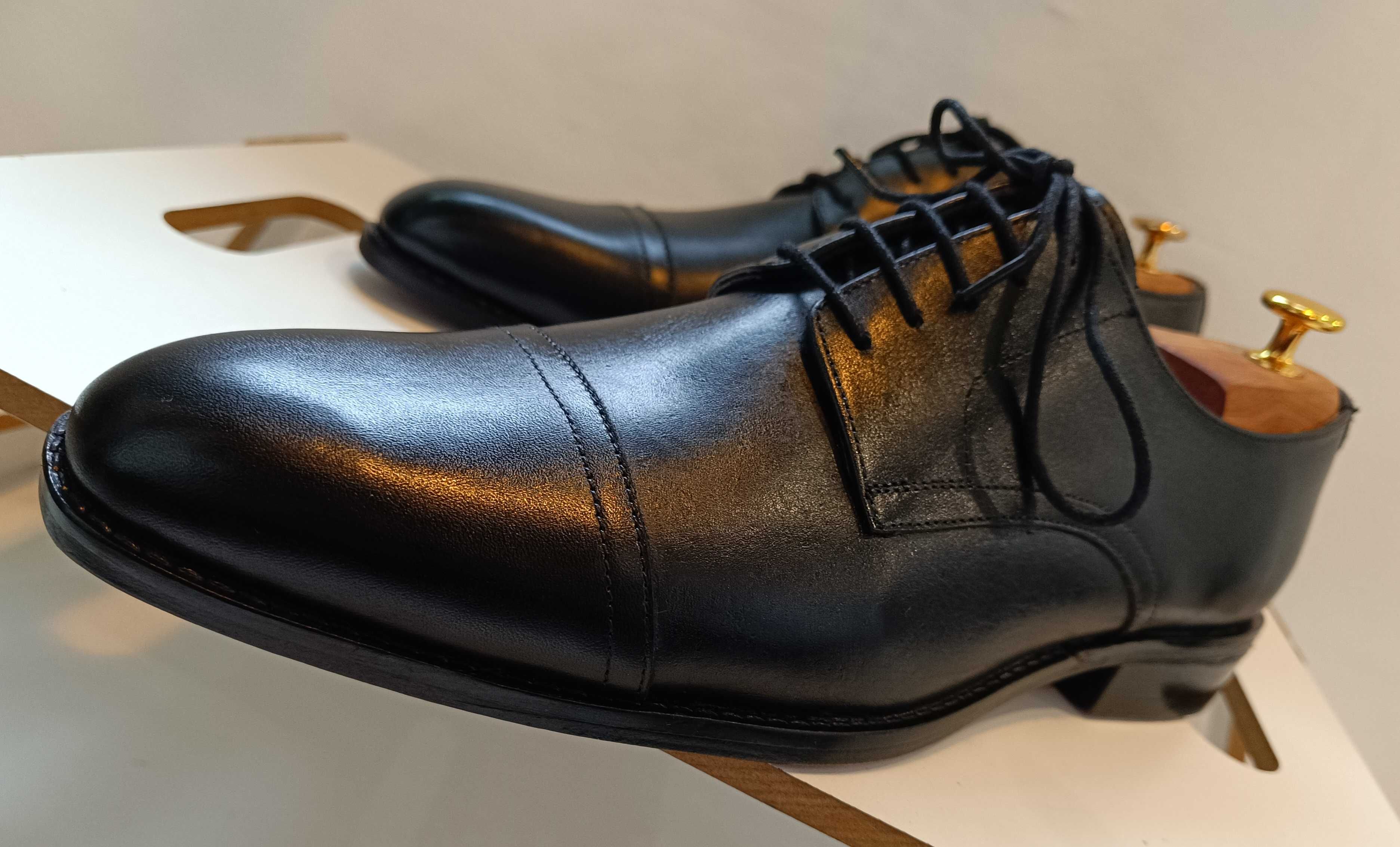 Pantofi derby 44 de lux lucrati manual Mc Finlay Italy NOI piele natur