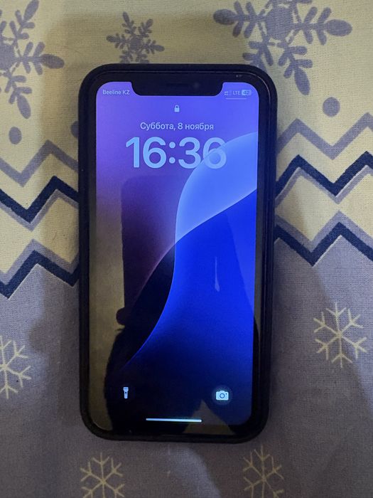 Срочно за 25 Айфон ХР