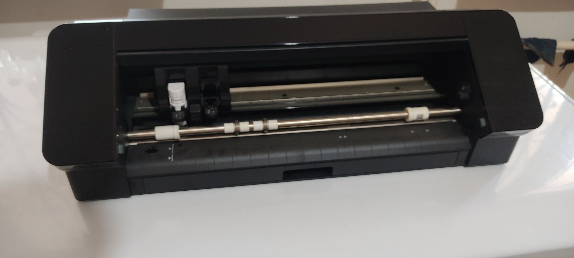 Silhouette cameo 4 режущий плоттер