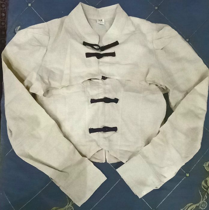 Бағасы 3500 тенге. Размер S или L