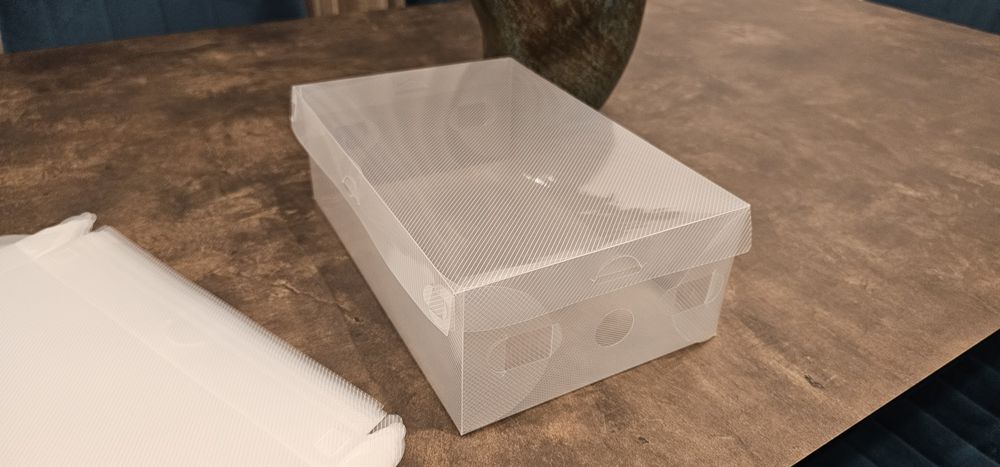 Vand cutii transparente pentru pantofi si incaltaminte