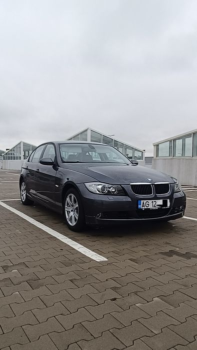 Vând BMW seria 3  E90 163Cp 2.0D