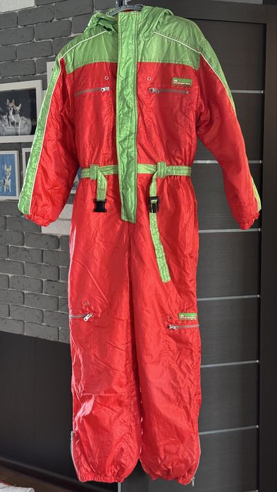 Горнолыжные костюмы