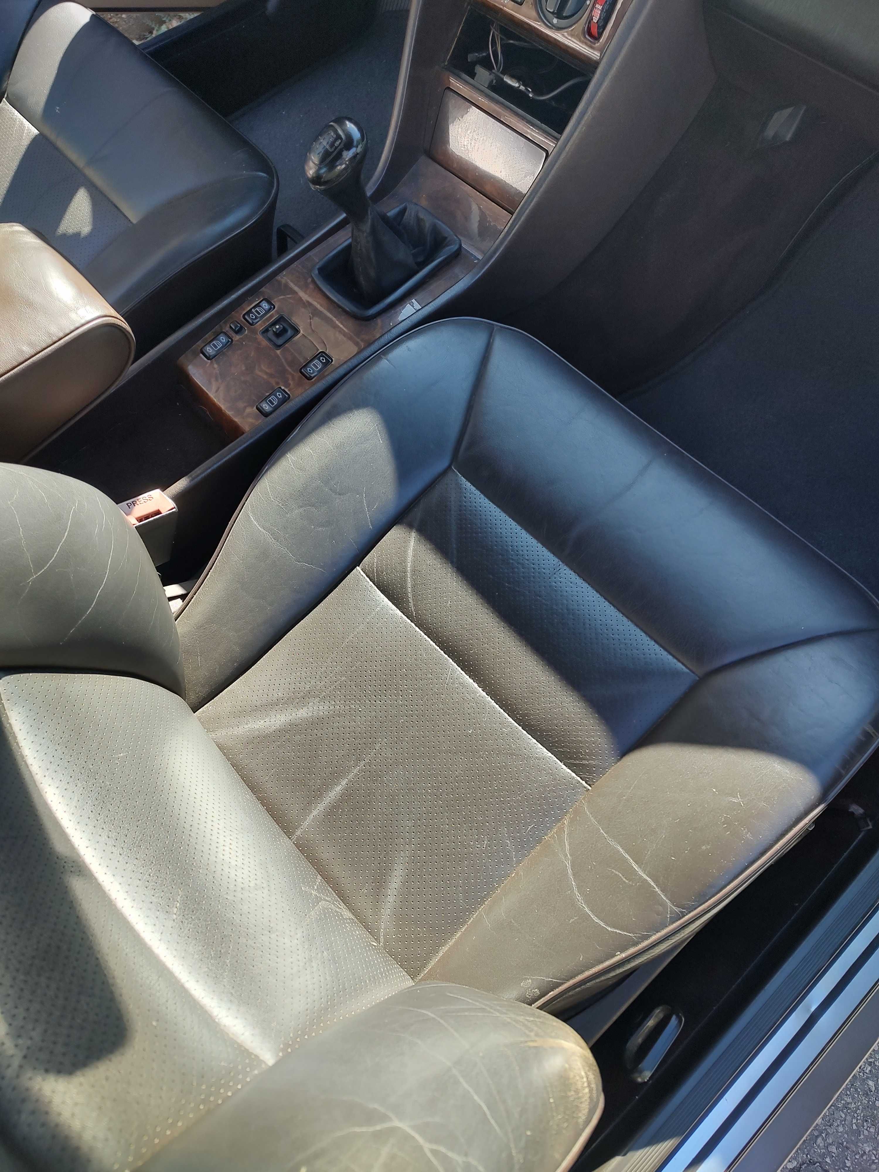 Mercedes W124 230 CE