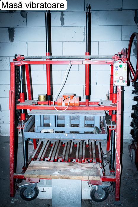 Presa pavaj,detine 3 tipare!