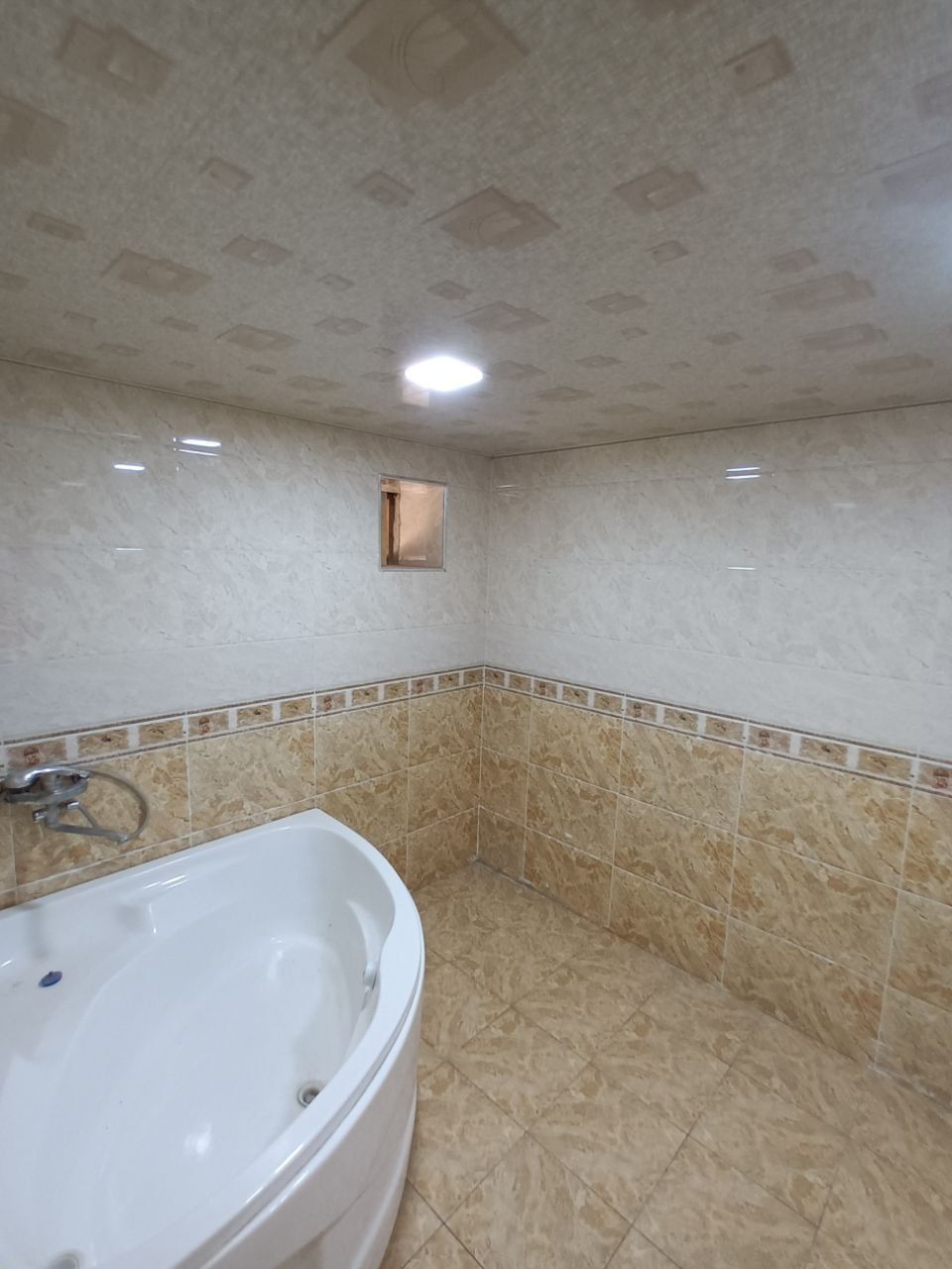 Продаётся Дом из 4х комнат