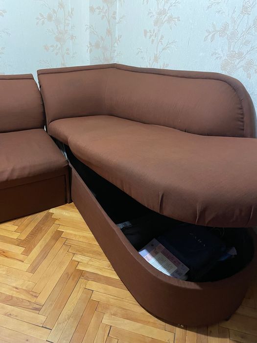 Ъглов диван -хол с финкция сън