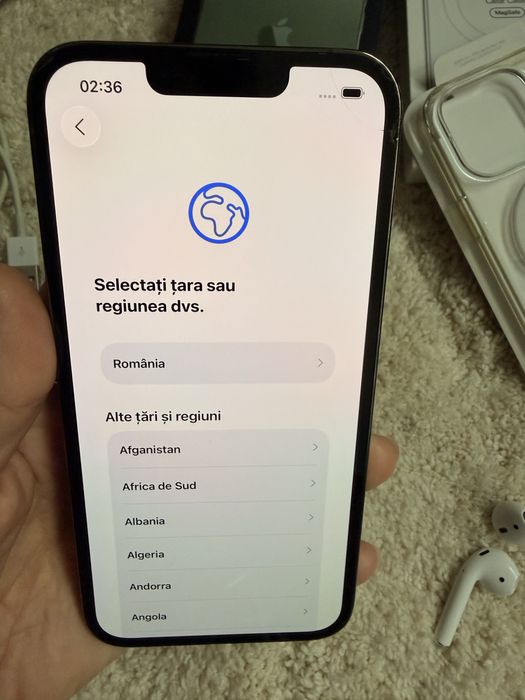 Vând Apple iPhone 13 Pro 512 GB împreună cu accesoriile din imagini