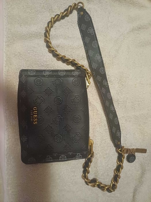 Дамска чанта Guess,оригинална.