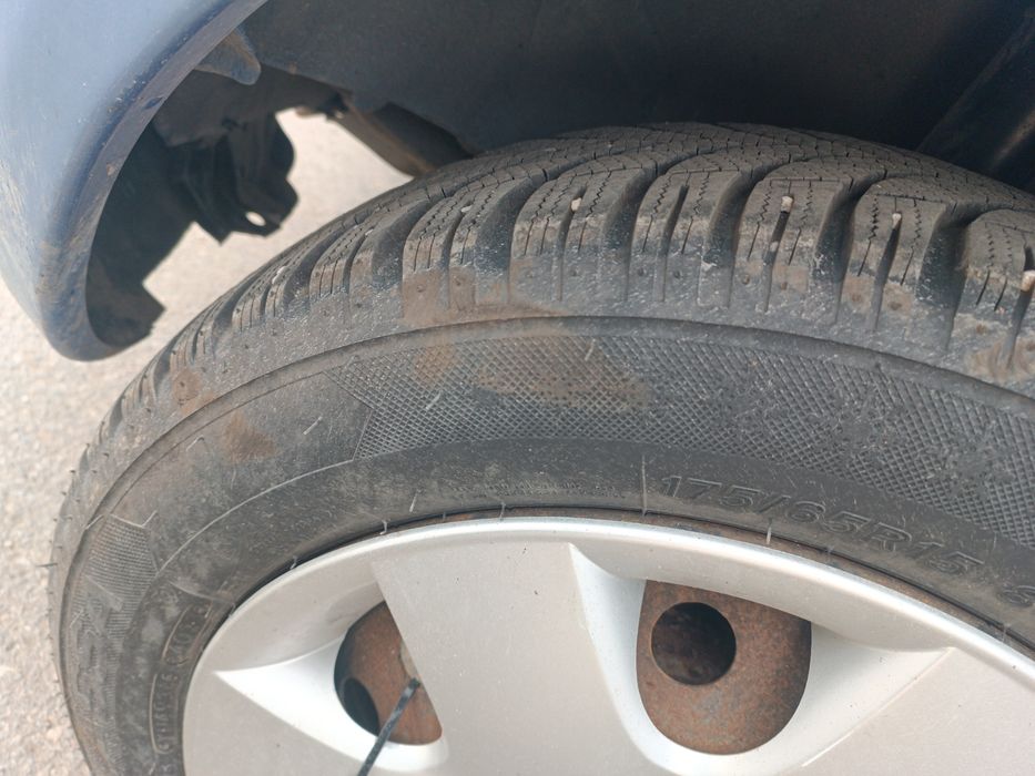 Нисан Микра К12 2004г бензин 1.4