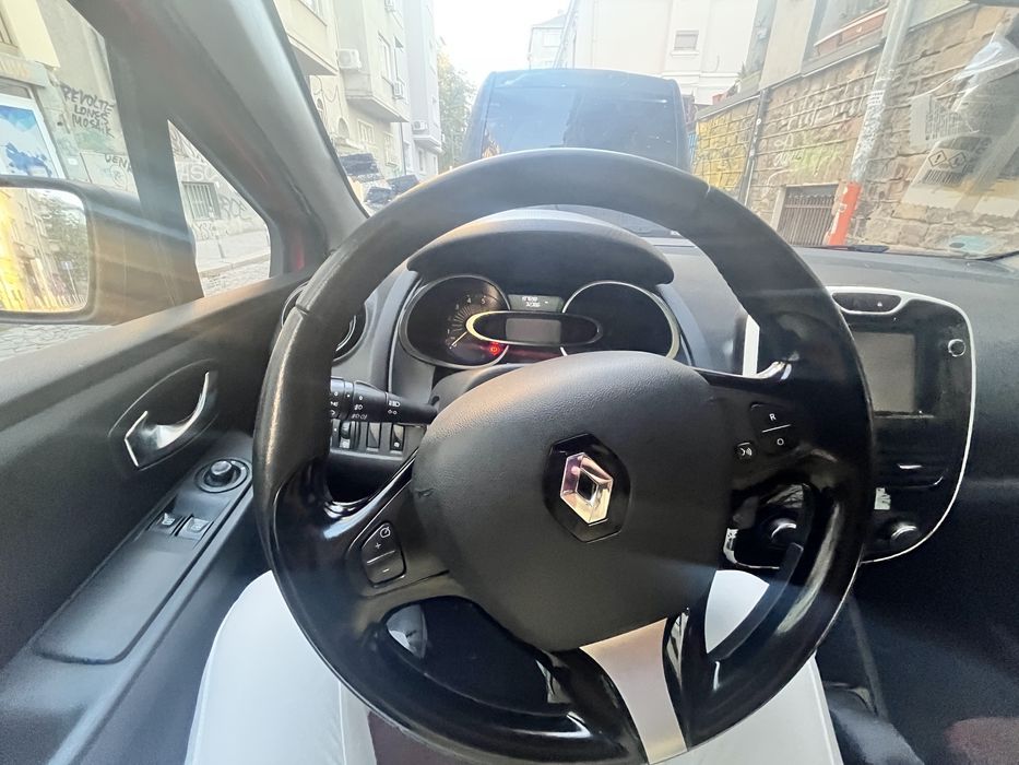 Renault Clio - продава се