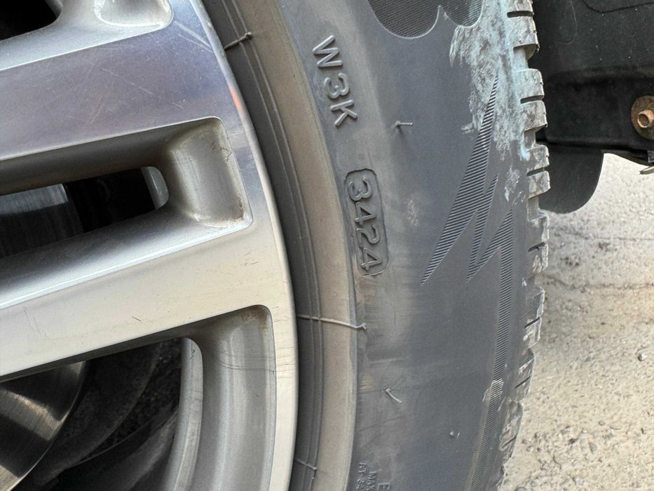 Set 2 Cauciucuri Bridgestone Blizzak LM005 (Iarna) 255/50R19 Tubeless