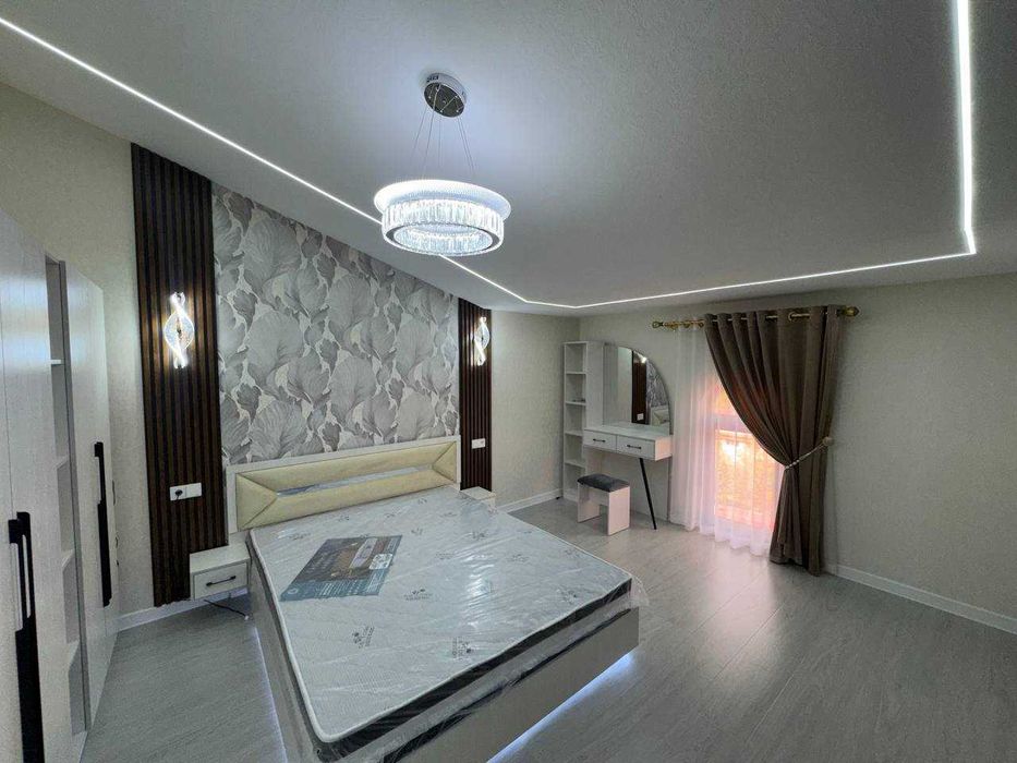 Продаётся 2х комнатная квартира с евроремонтом и лифтом центре города