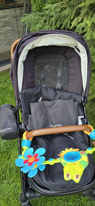 Carucior sport reversibil Triv Next, Caviar, Nuna