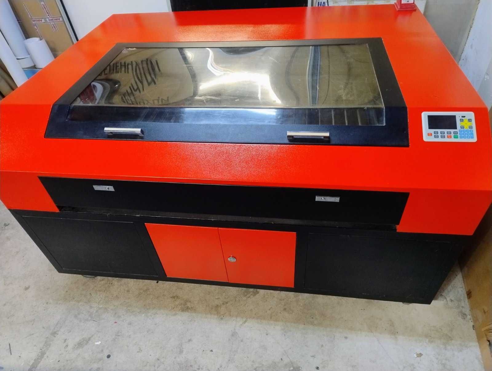 Лазер Co2  150 х 100 см