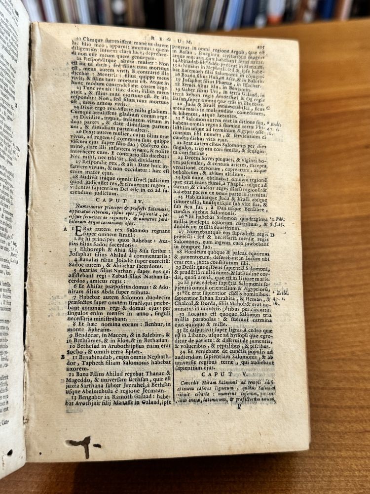 1733 Biblia, vulgata - Biblie latina secol 18