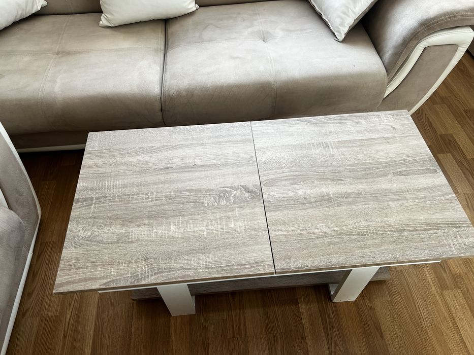 Диван, фотьойл, табуретка и холна маса