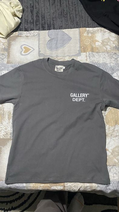Tricou Gallery Dept S