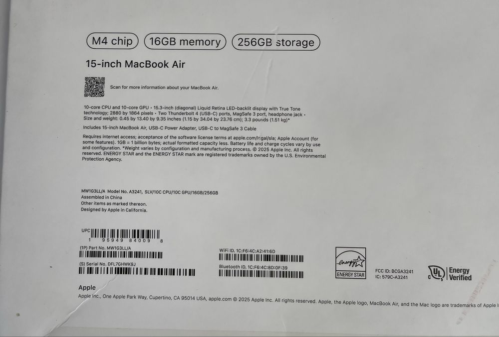 Apple MacBook Air M4 15- inch  2025 года в новый состояние