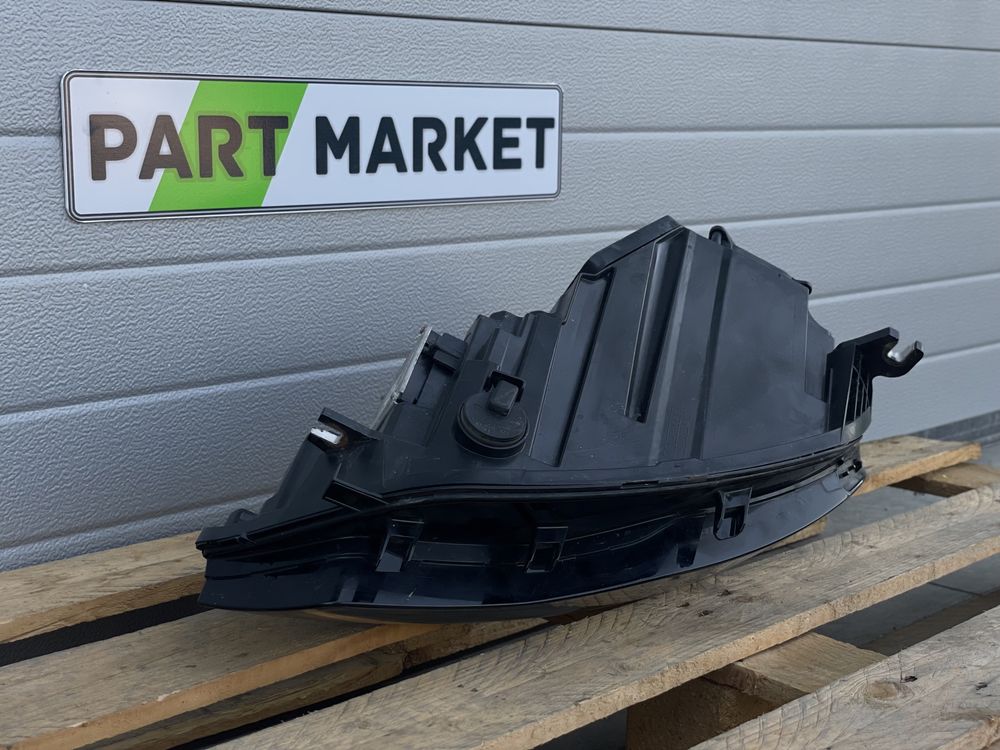 Десен фар AUDI A6 C7 FULL LED 4G0941774C