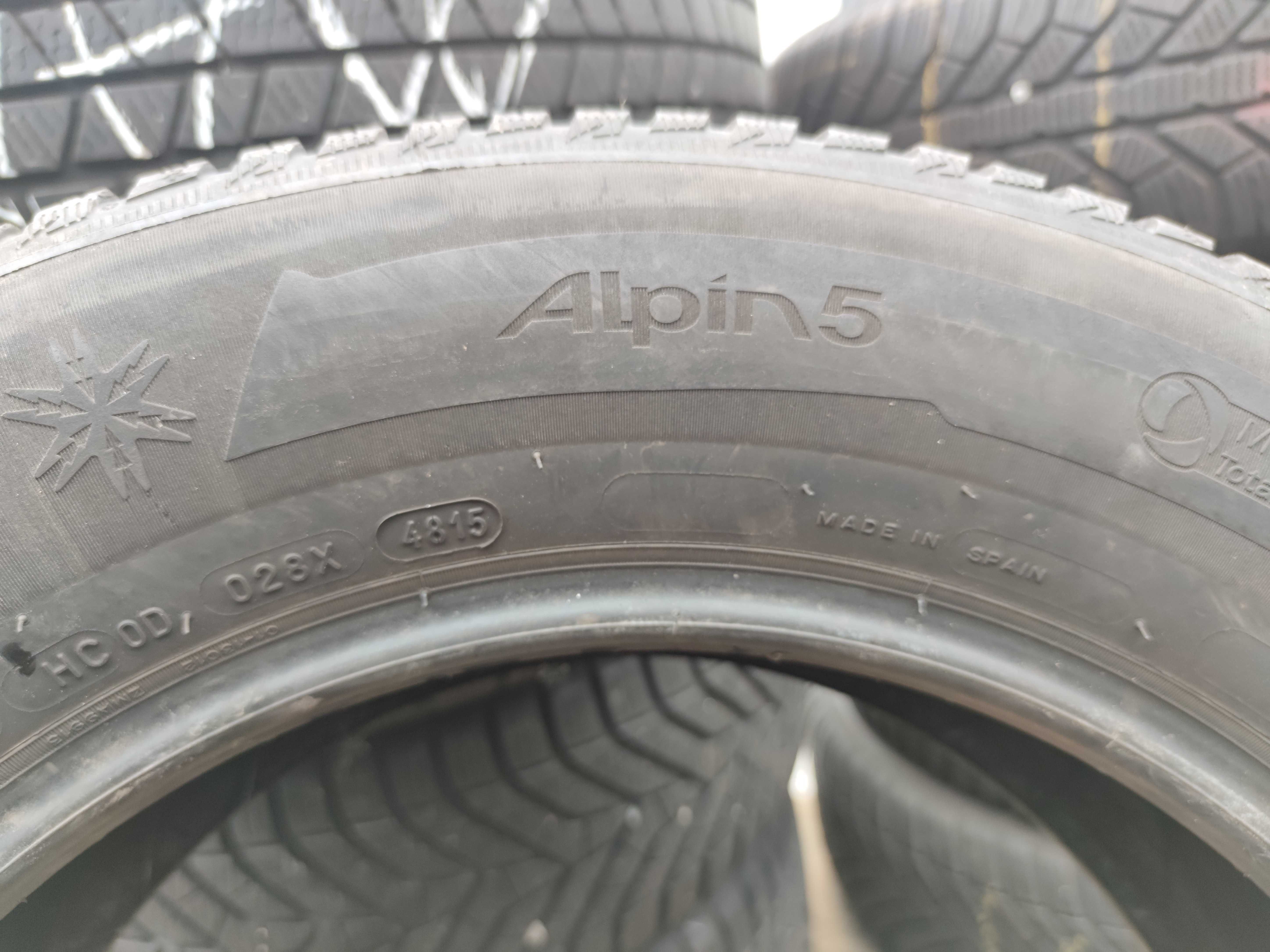 4бр Зимни Гуми 215 60 16 - Michelin