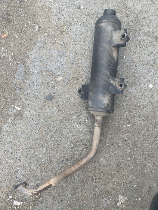 Продам глушитель на скутер