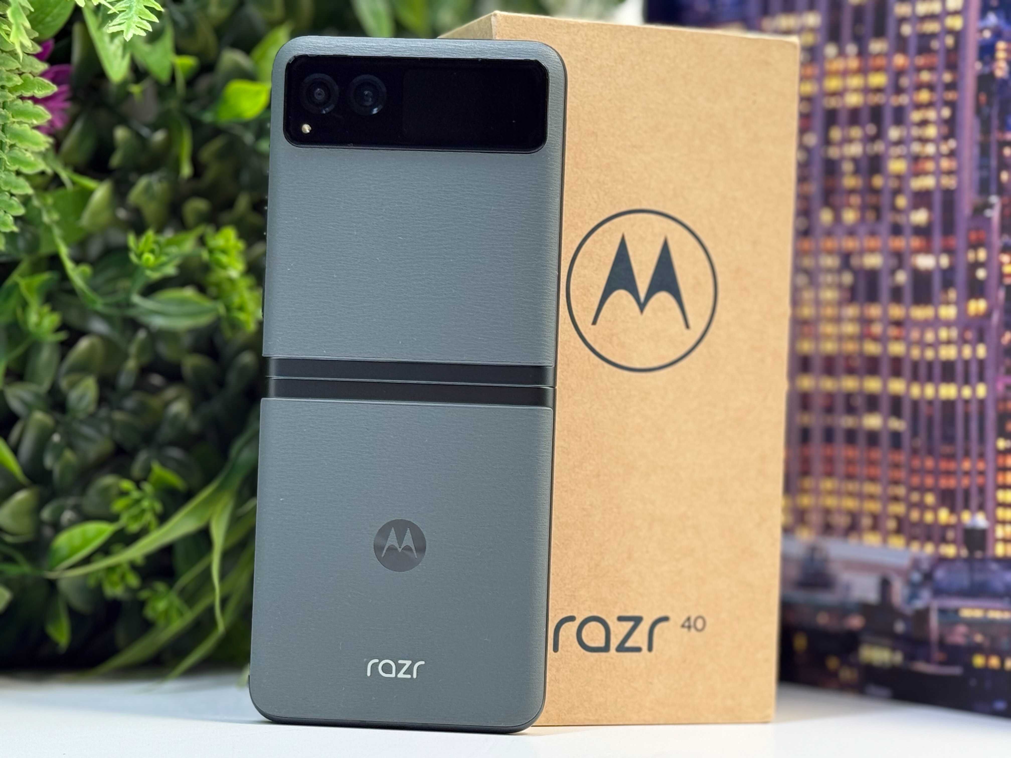 Motorola Razr 40 256GB Гаранционен