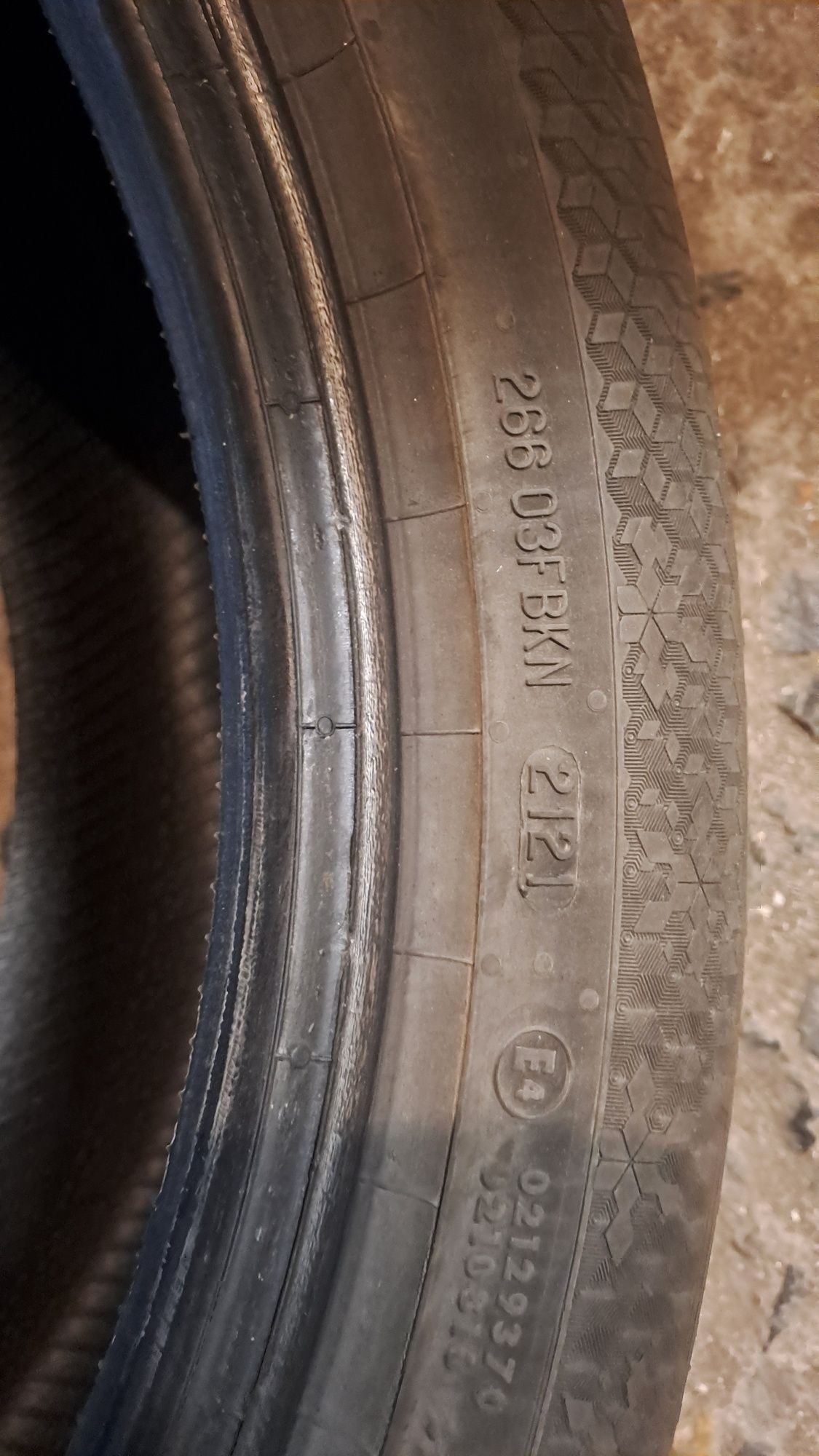 Continental WinterContact 235/45/18