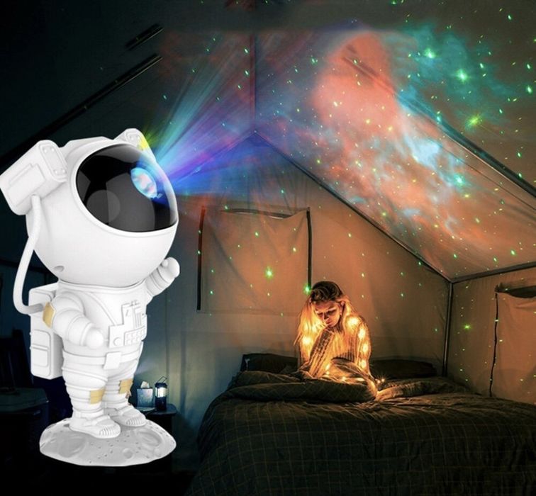 Космонавт, Проектор звездное небо