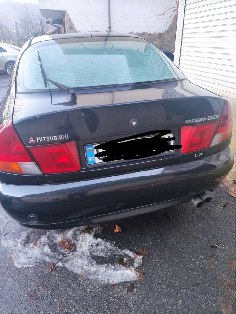 Mitsubishi carisma 1.8 GDI на части