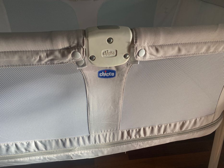 Pătuț și parc de copii( 2 în 1)