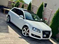 Audi A3~Automata~Panoramic~BOSE~Navigatie~Carplay~Padele~Climatronic
