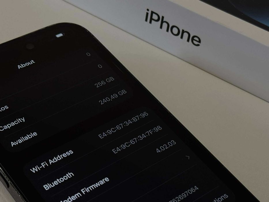 Бартер! iPhone 14 Pro 256GB Space Black (Черен) 92% Батерия!