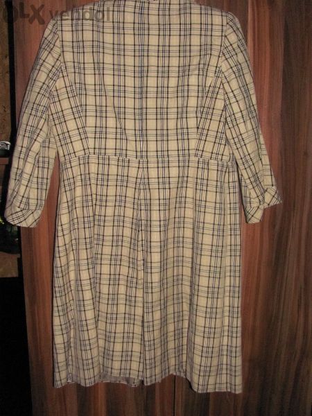 Страхотно манто на Guy Laroche