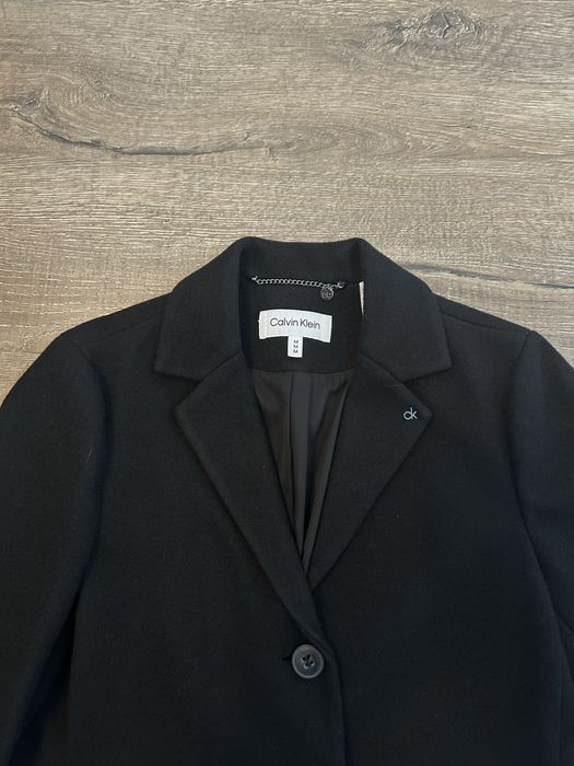 Дамско палто Calvin Klein