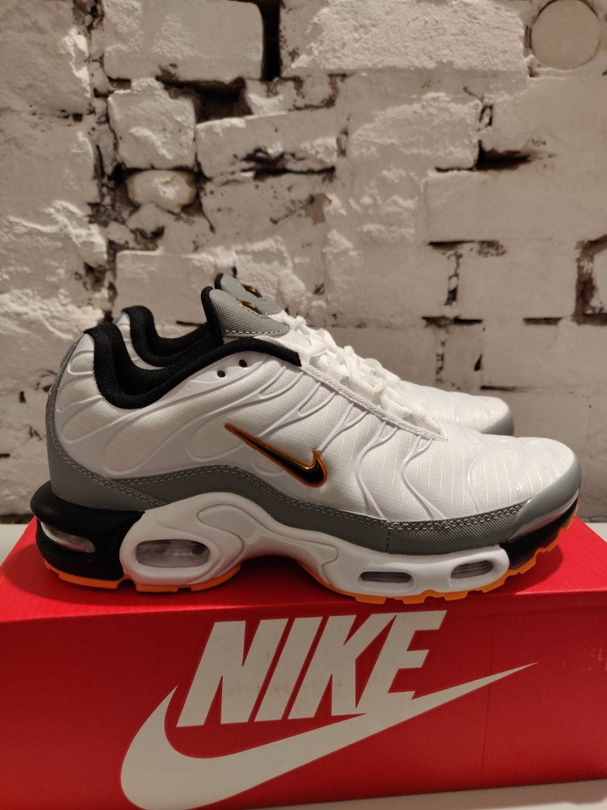 Nike Air Max Plus TN 42 номер