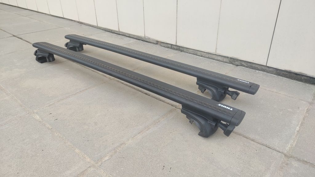 Thule Wingbar черни със захвати