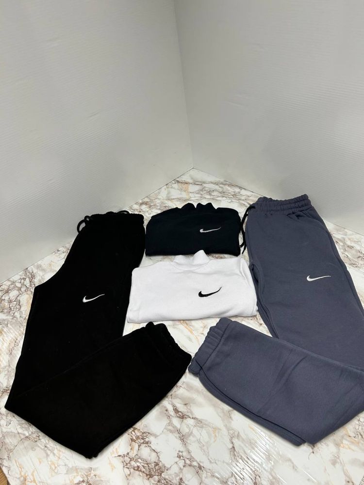 Trening dama Nike